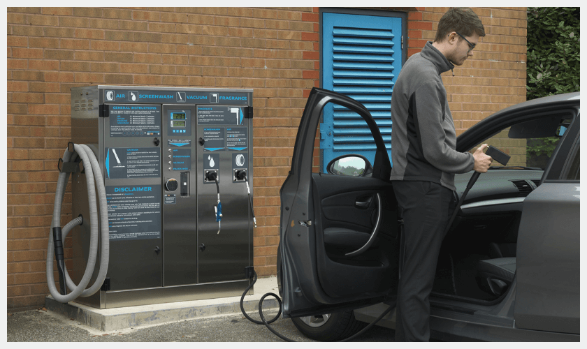 PCL - Man using fragrance option on Multi-unit on a Forecourt